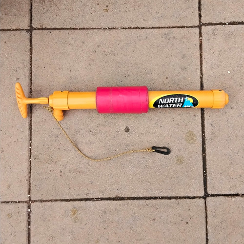 North water sea kayak pump - north,