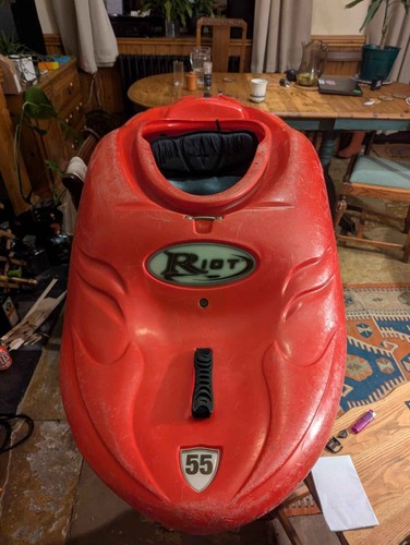 Kayak playboat riot - -, 55